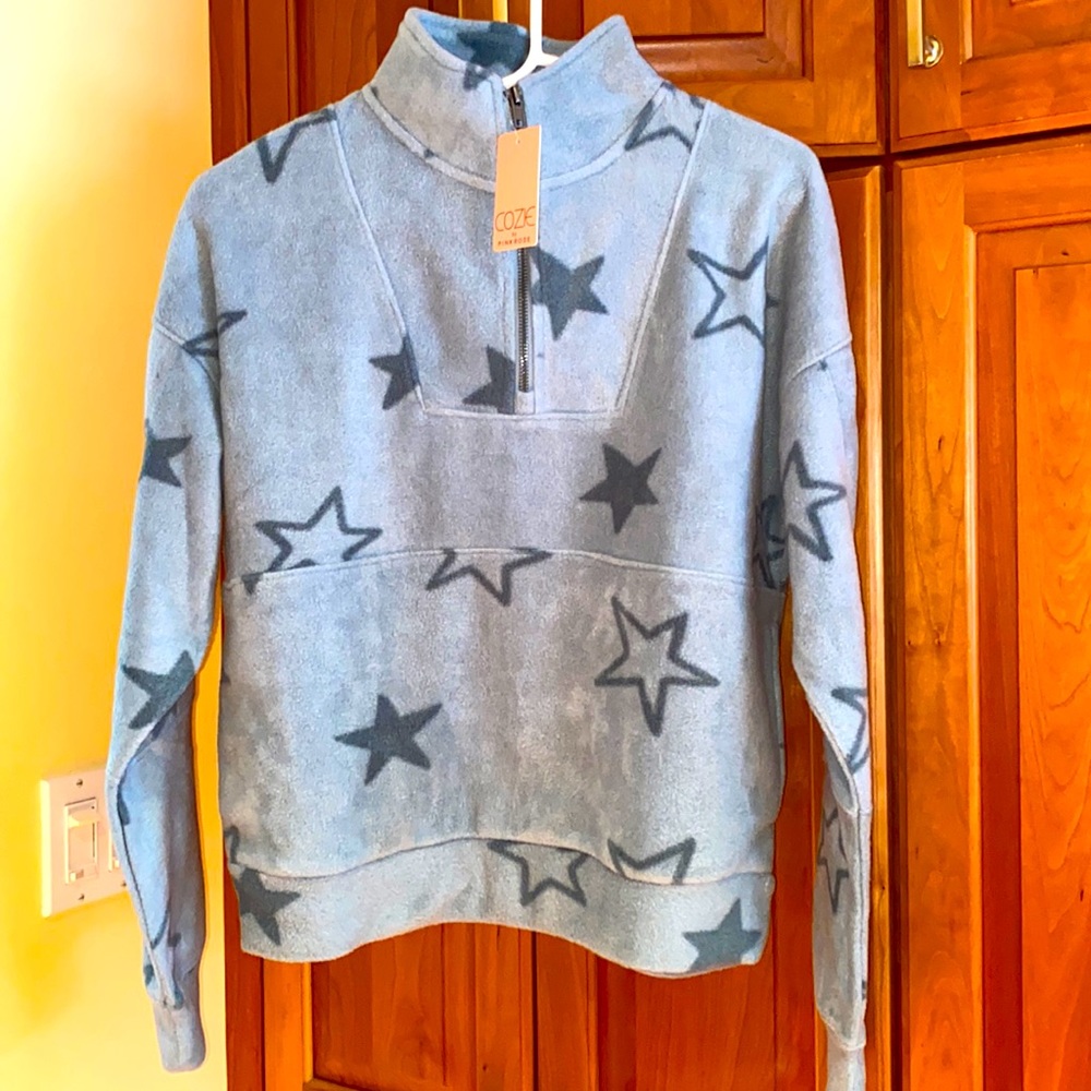 NWT Fleece Pullover